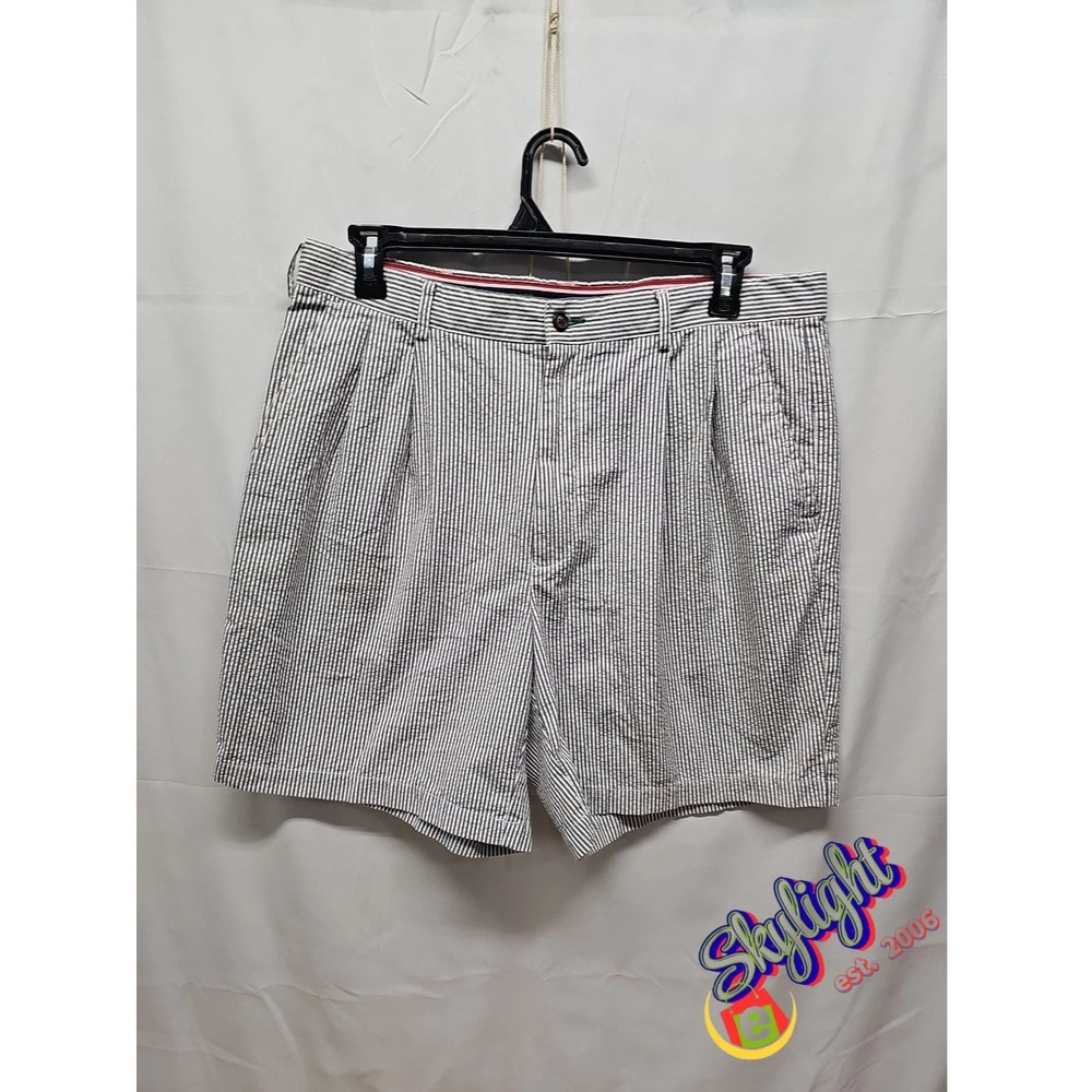 Tommy Hilfiger Mens Gray White Classic Fit Pinstripe Shorts Size 38